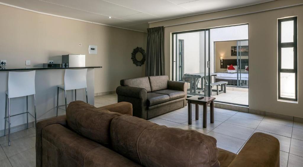 Pofadder Inn By Country Hotels