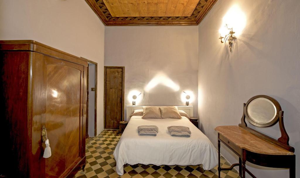 Lo Palauet De La Muralla