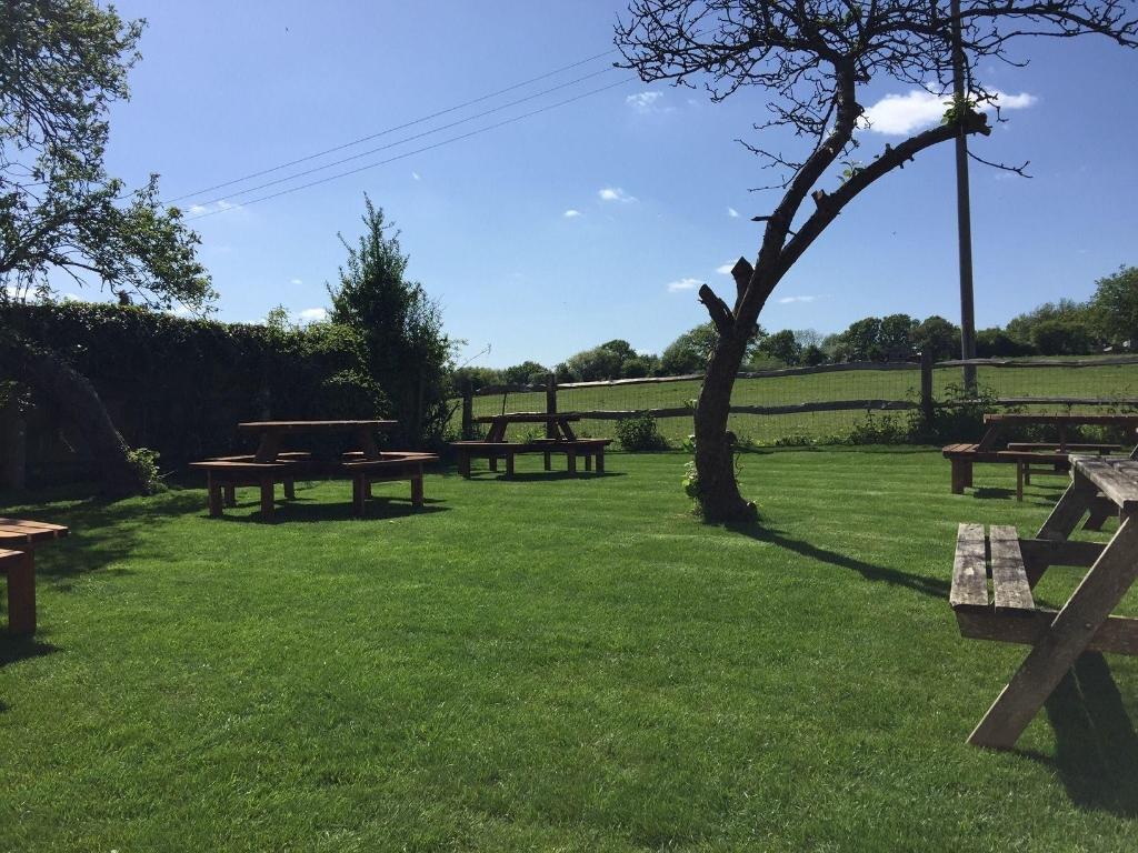 The Windmill Inn - General view