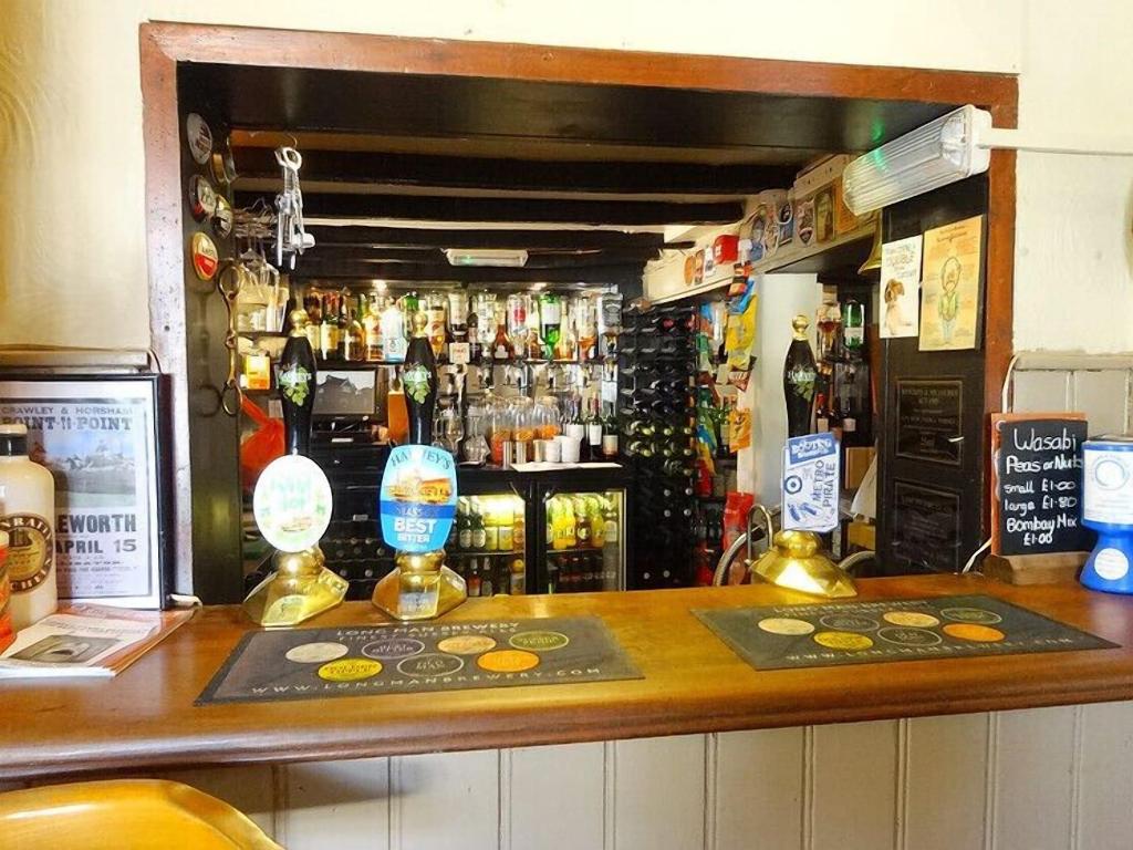 The Windmill Inn - Bar