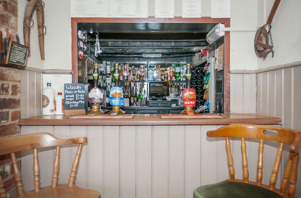 The Windmill Inn - Lobby