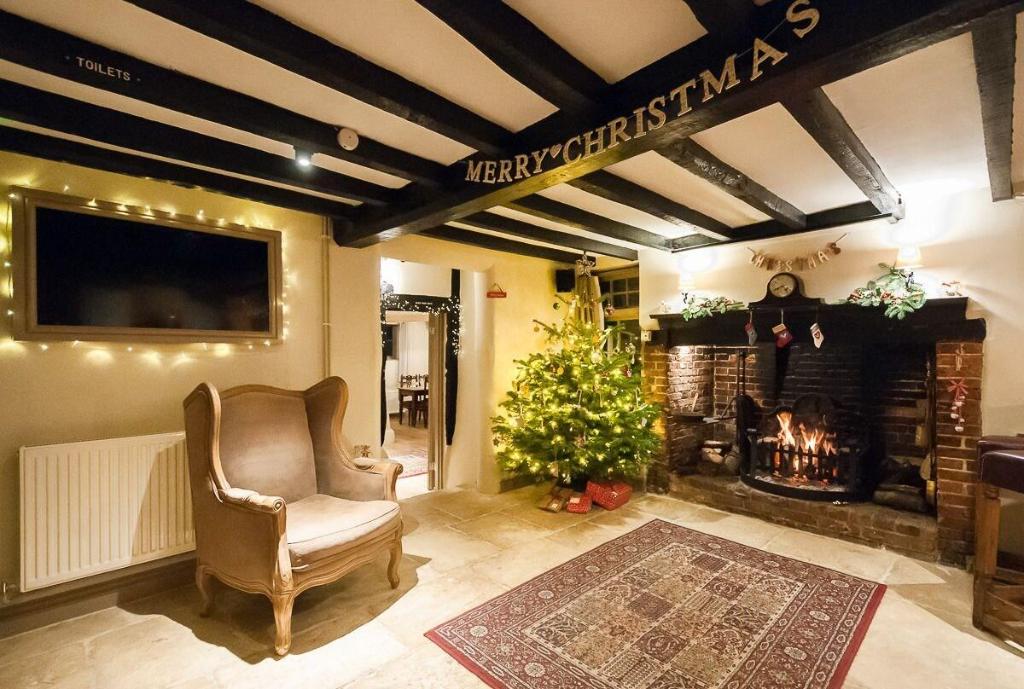 The Windmill Inn - Lobby
