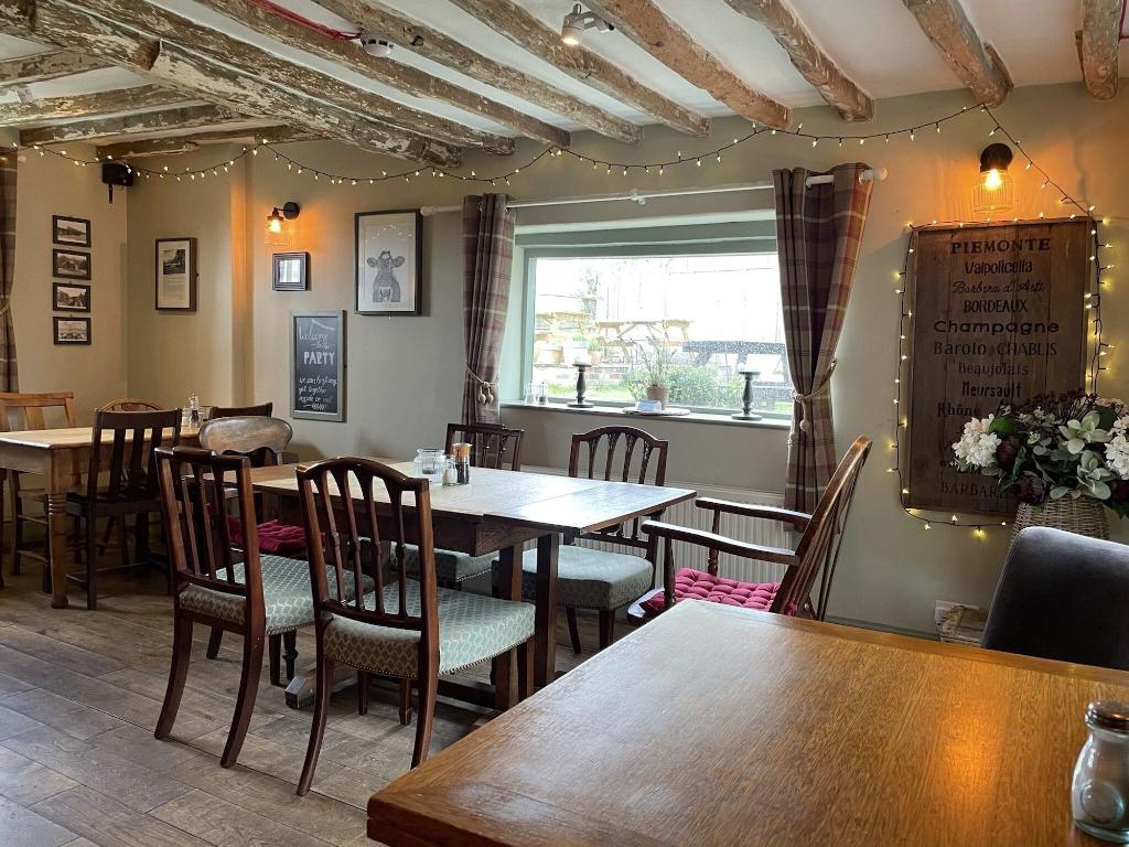 The Windmill Inn - Restaurant