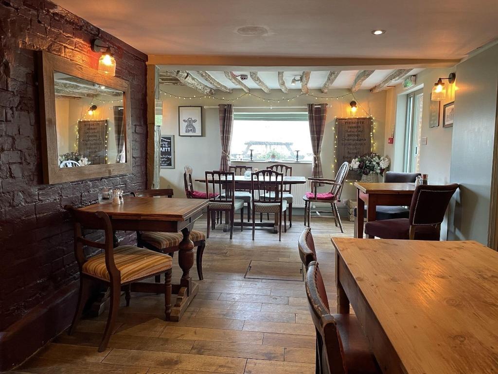 The Windmill Inn - Restaurant