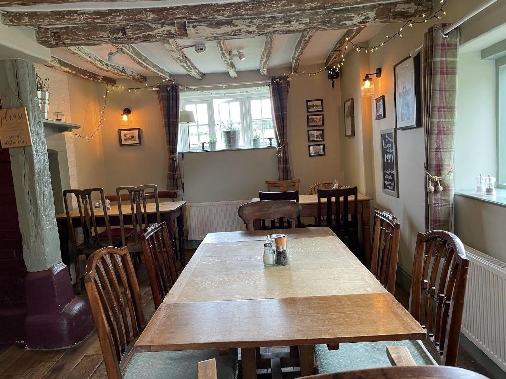 The Windmill Inn - Restaurant