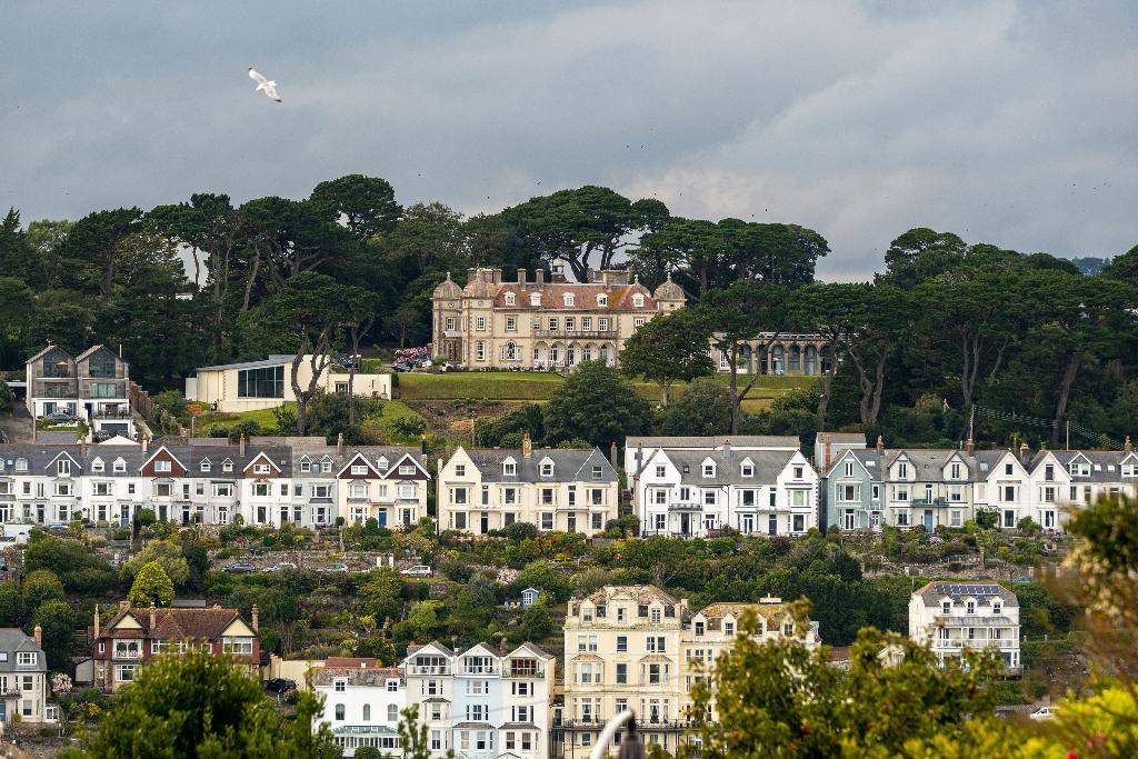 Fowey Hall