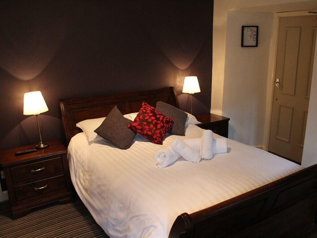 White Lion Hotel