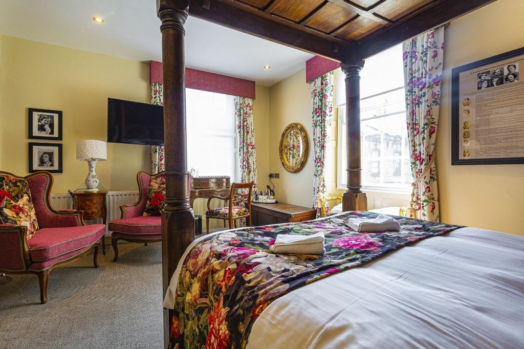 The Rutland Arms Hotel