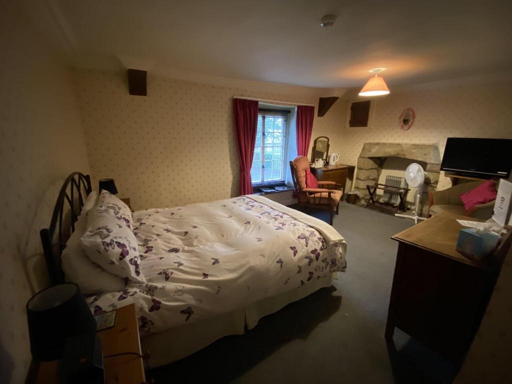 Yallands Farmhouse