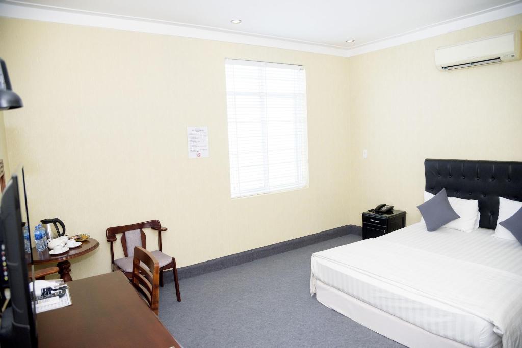 Ha Trinh Hotel