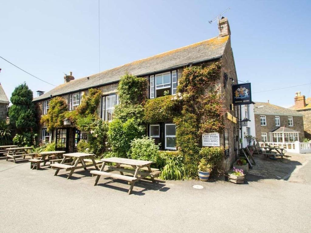 King's Arms Inn