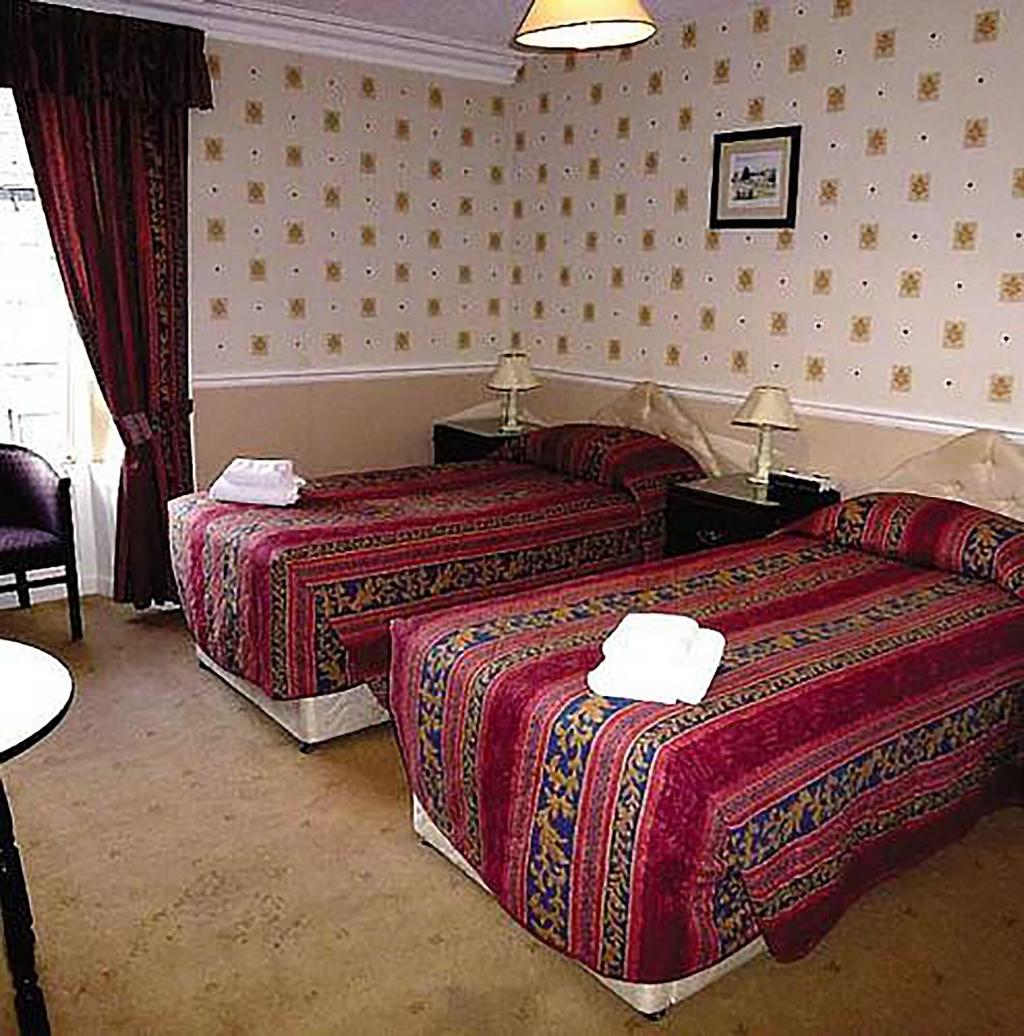 The White Rose Hotel