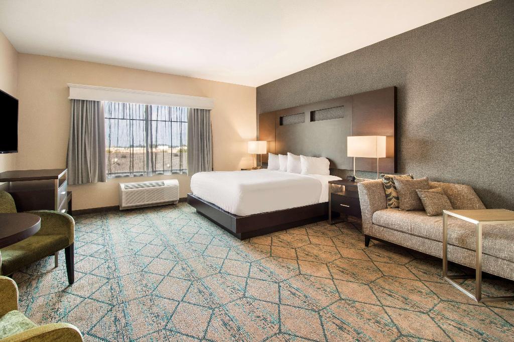Comfort Inn&Suites Clarksville - Louisville North
