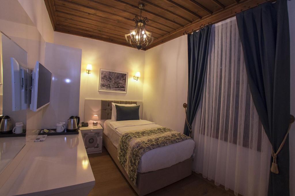 Bayezid Han Konak - Adults Only