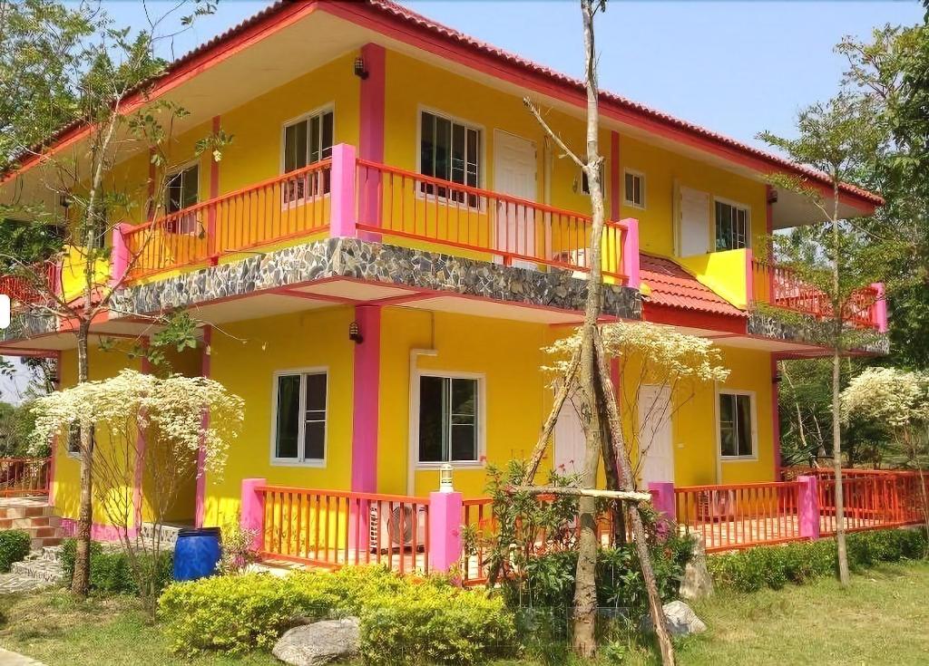 Suan Phueng Pa Wai Resort