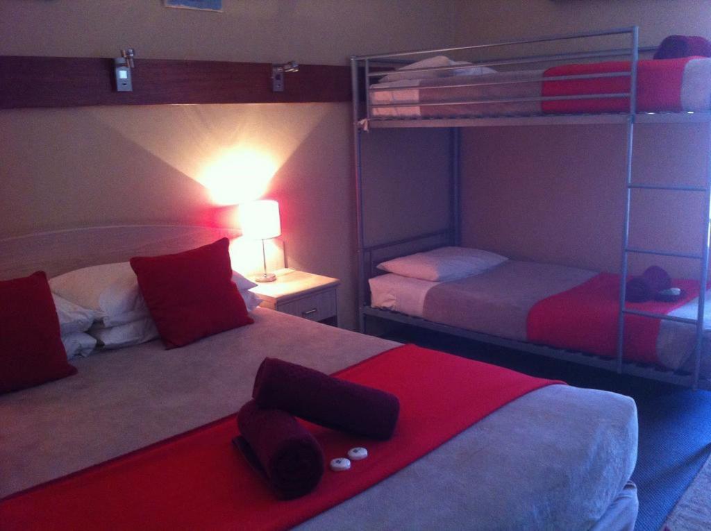 Elsinor Motor Lodge