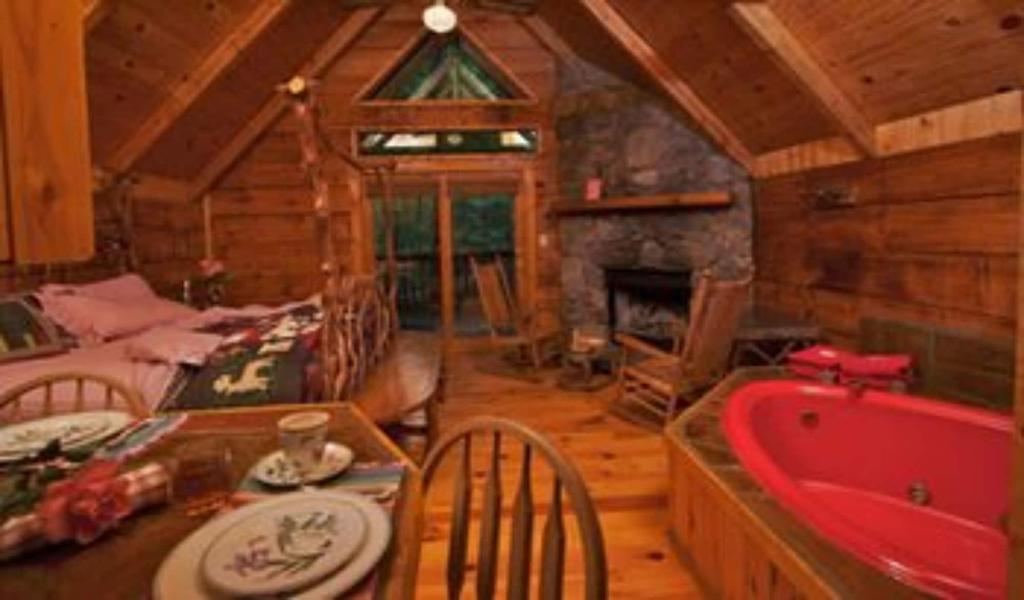 Gatlinburg Adventure Cabins