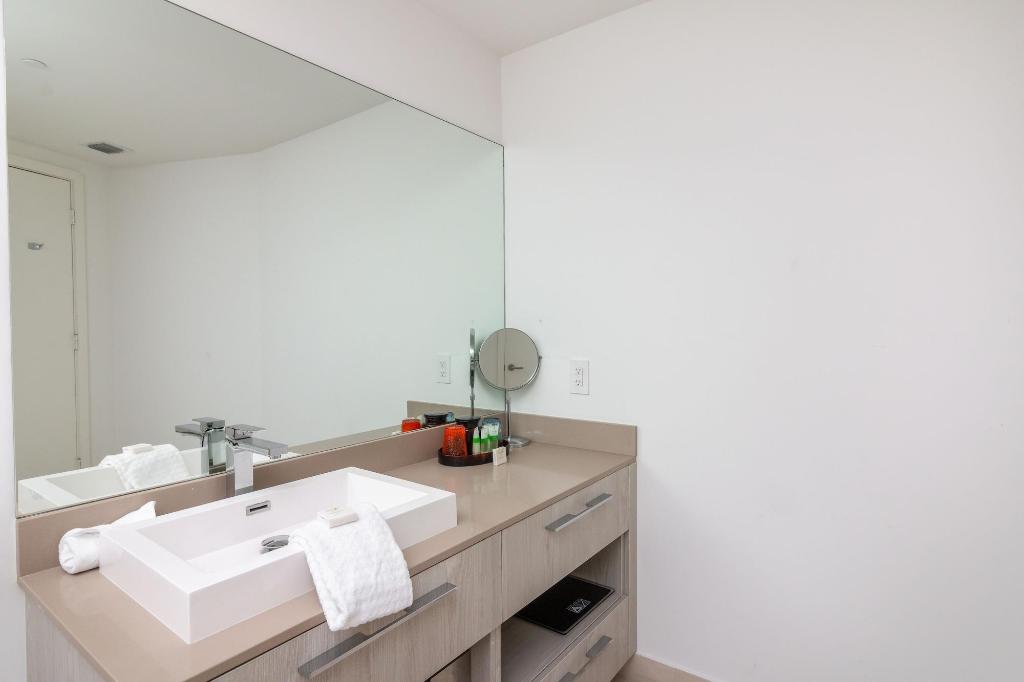 Hyde Beach Resort Rentals