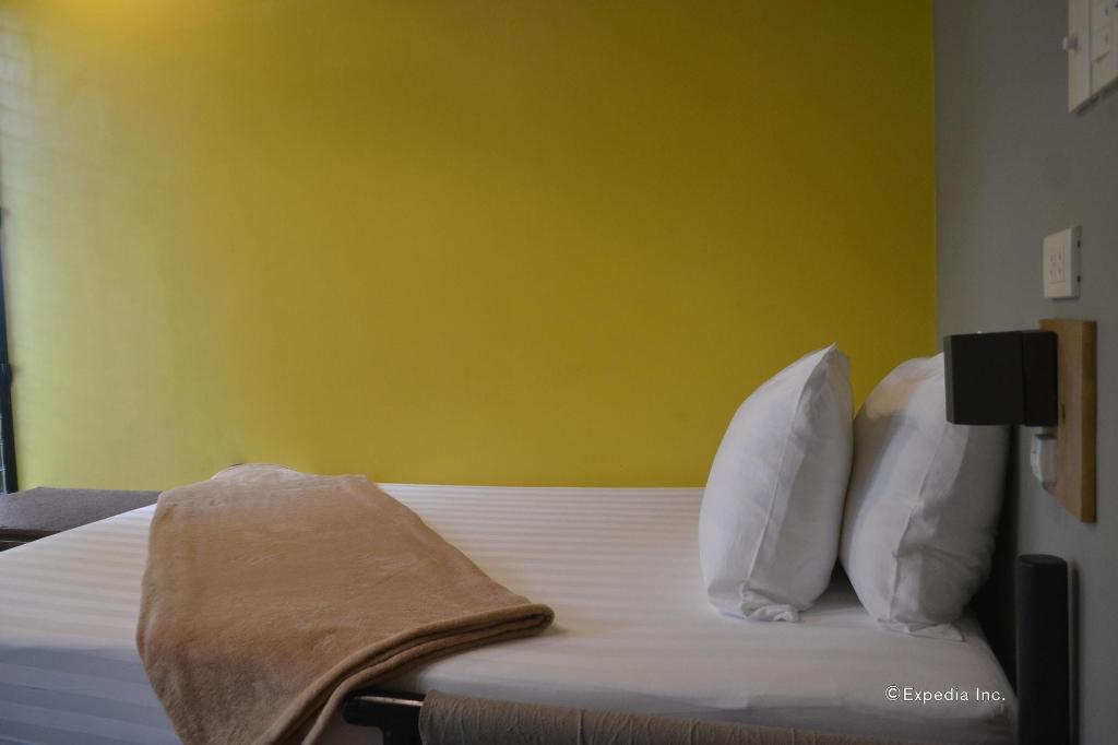 Spin Designer Hostel