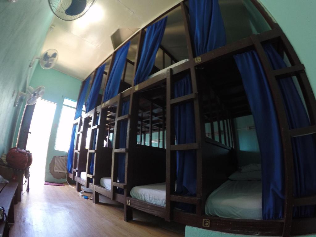 Malapascua Budget Inn