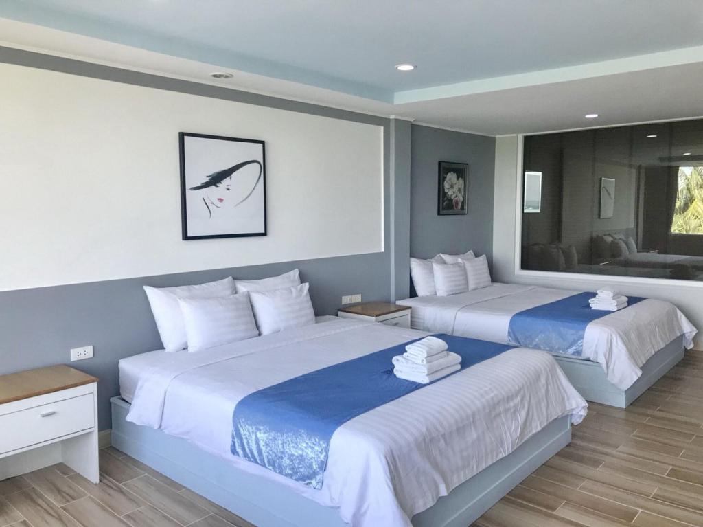 The Beach Front Resort Pattaya