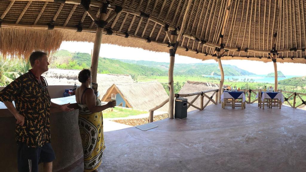 Blue Monkey Villas Resort & Ocean View