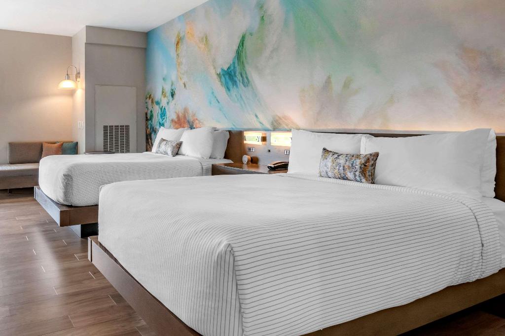 Cambria Hotel Orlando Airport