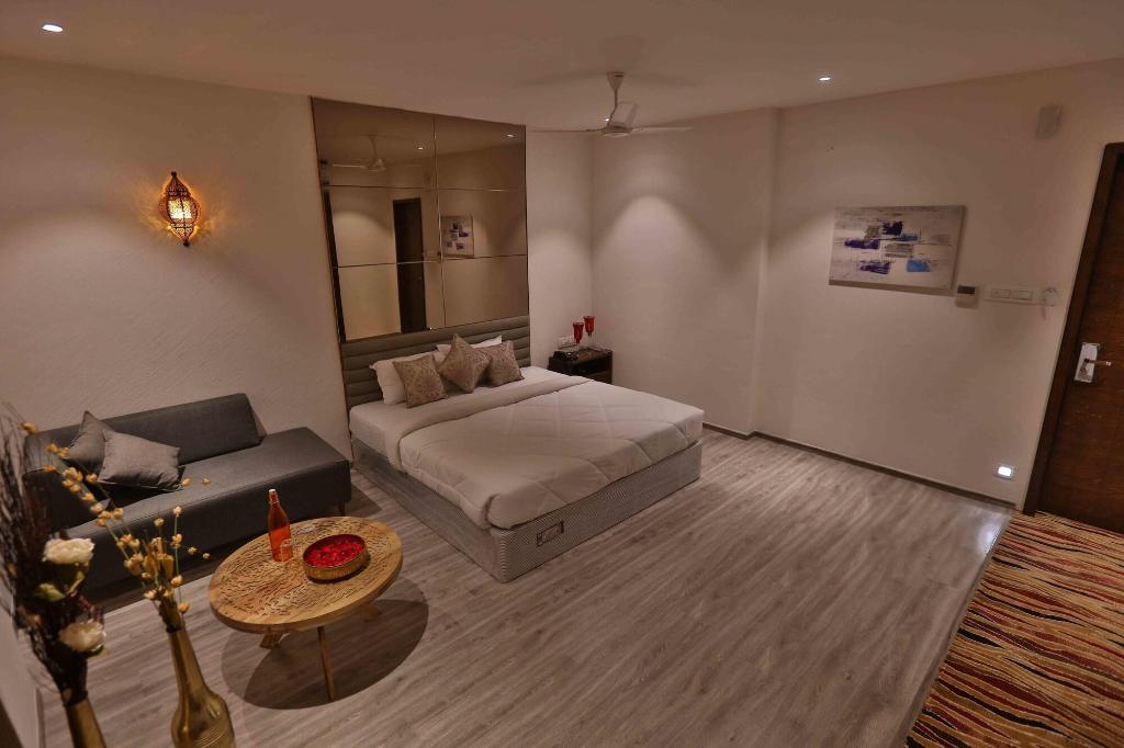 Hotel President Cottage Resort