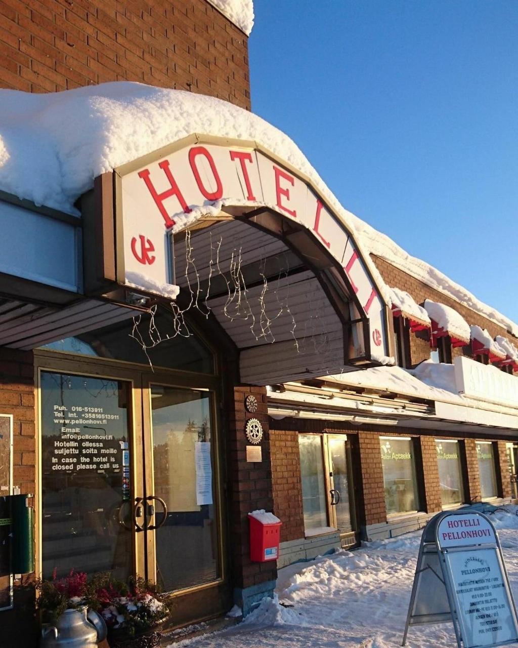 Hotelli Pellonhovi