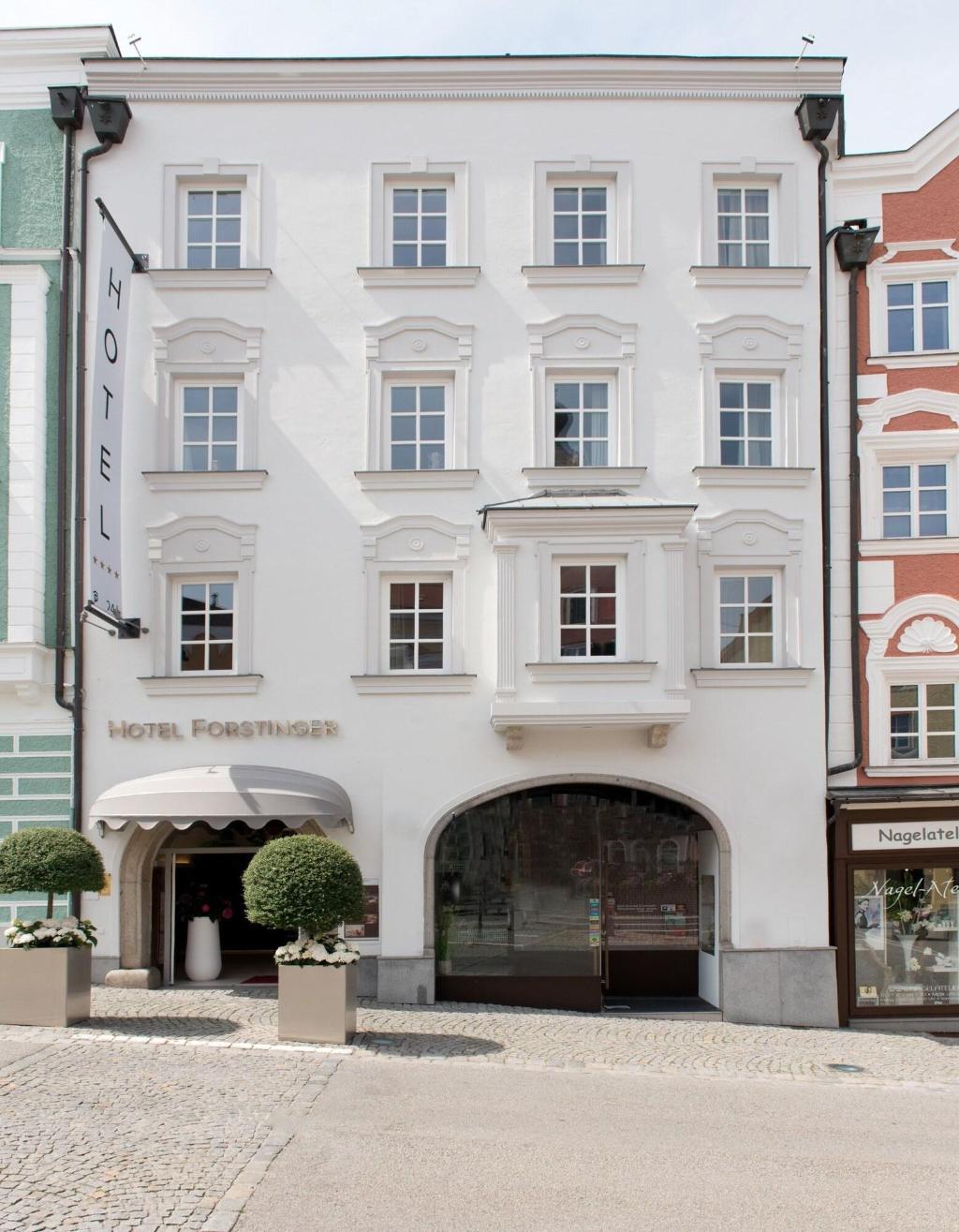 Forstinger Hotel