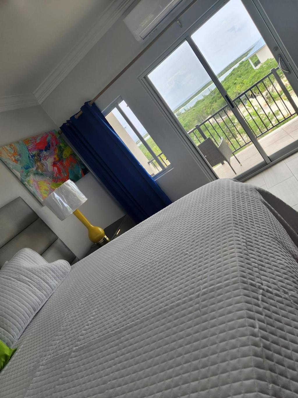 hotel-thumb