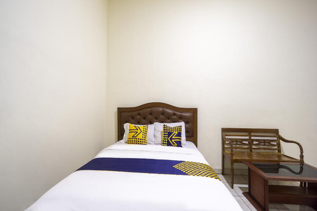 SPOT ON 3978 Hotel Danau Indah