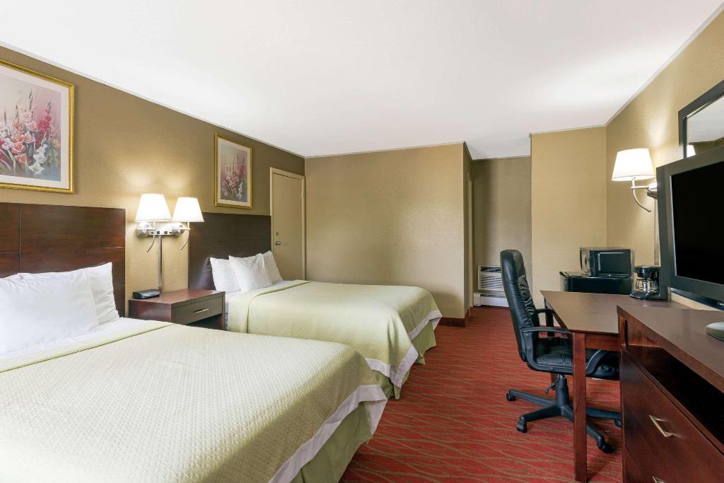 Rodeway Inn Poughkeepsie