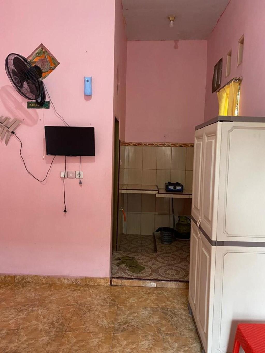 Homestay Lestari Makassar by ZUZU