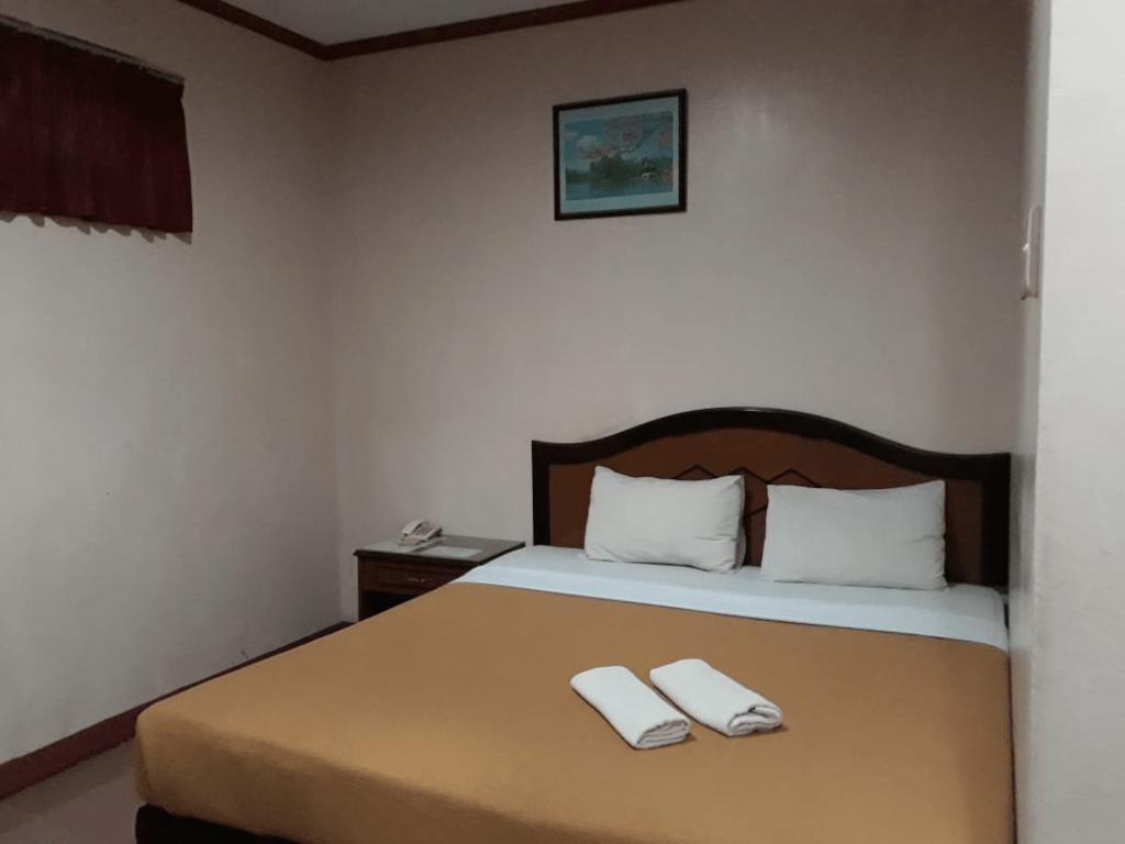 Hotel Parewisata by ZUZU