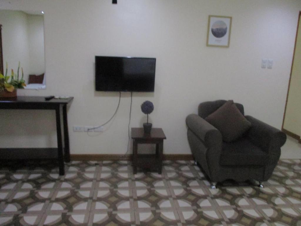 WMV Hotel & Restaurant