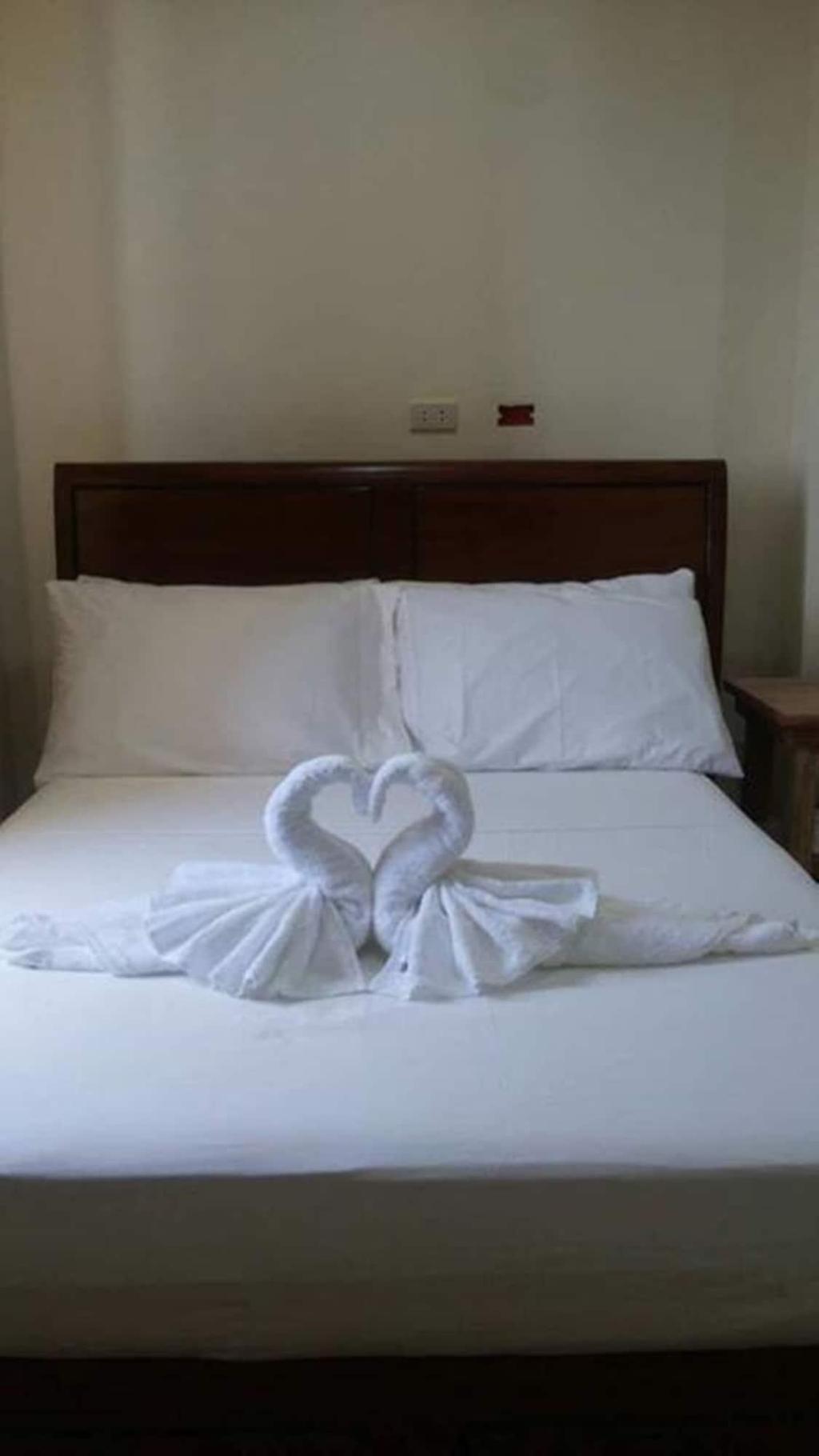 Godo's Hotel and Restaurant
