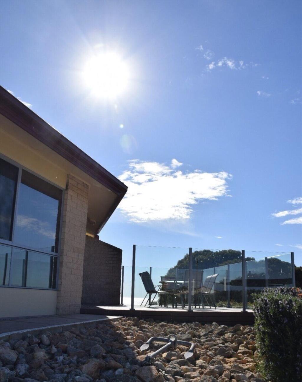 Stansbury Holiday Motel