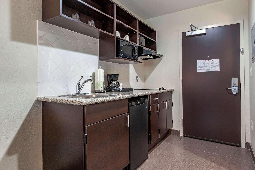 Sleep Inn & Suites Waller