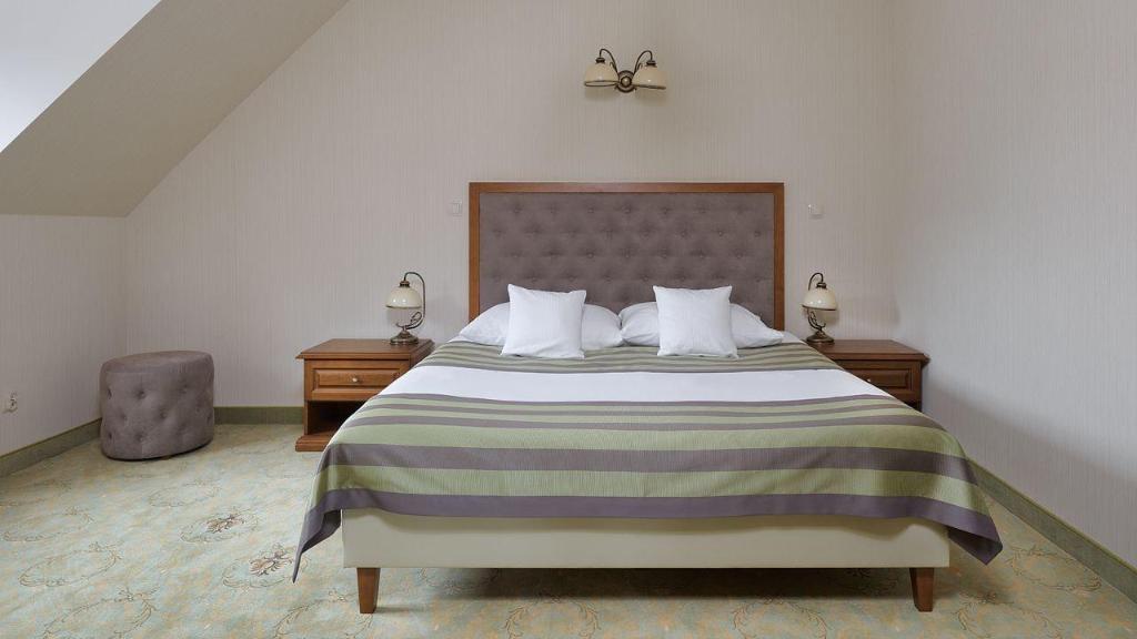 Hotel Poledno