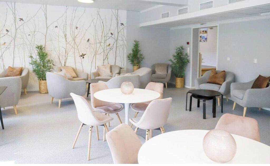 Husnes Sentrum Hotell