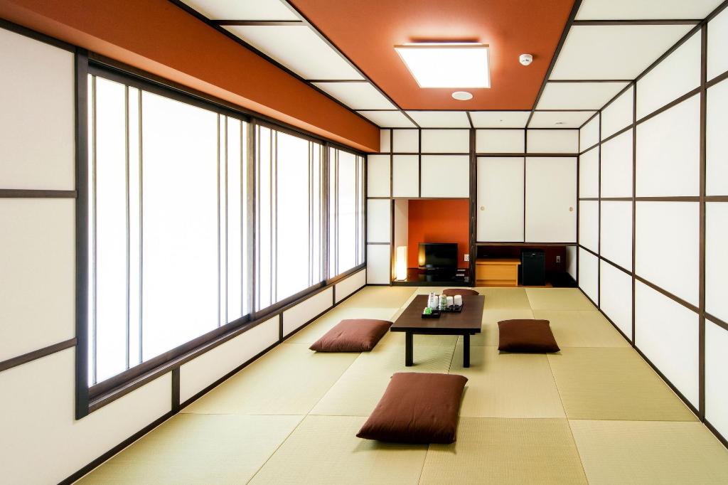 Nesta Resort Kobe Hotel The Pavone