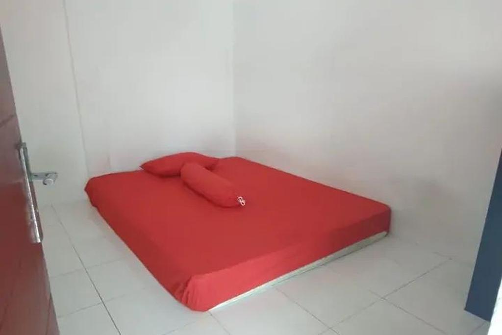 Kost 48 Surabaya by ZUZU