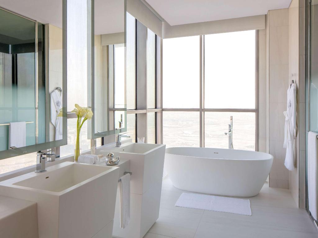 SLS Dubai Hotel & Residences