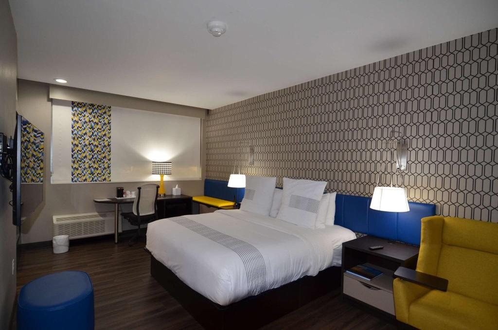GLō Best Western Enid OK Downtown/Convention Cente