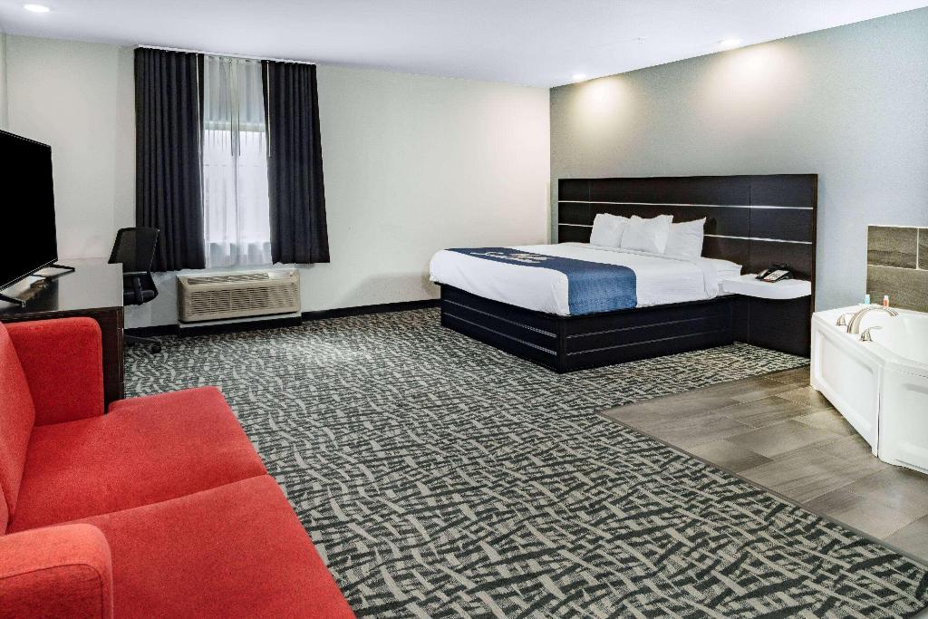 Days Inn & Suites Horn Lake / Graceland Area