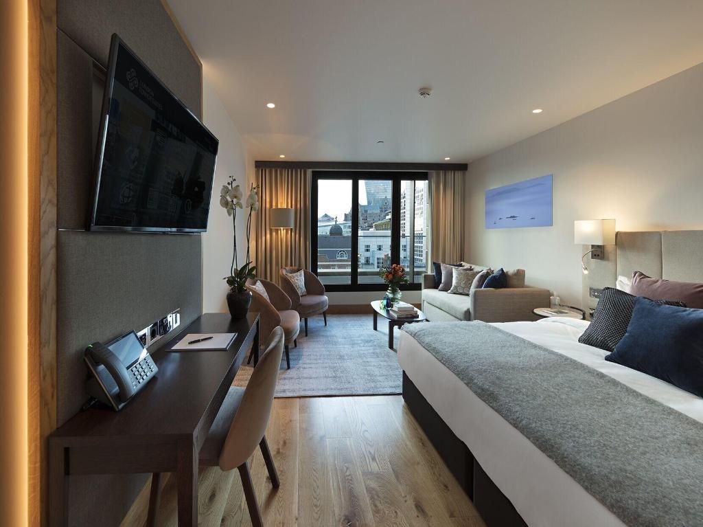 Imagem da galeria de Tower Suites Hotel By Blue Orchid