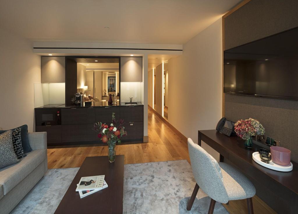 Imagem da galeria de Tower Suites Hotel By Blue Orchid