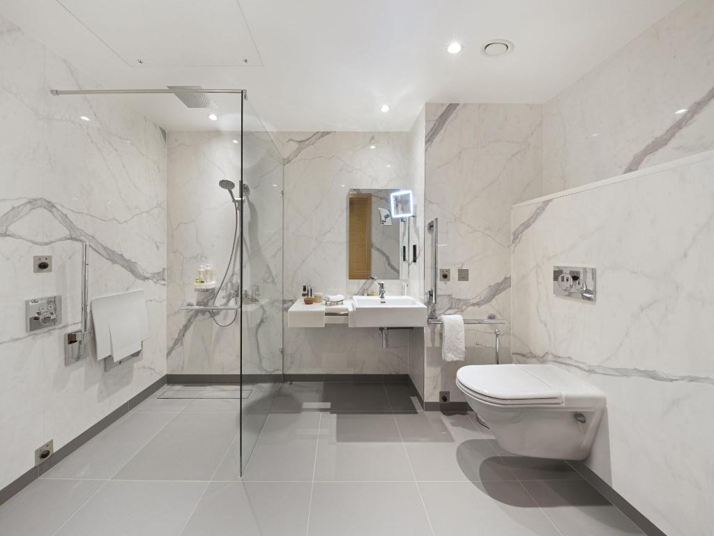 Imagem da galeria de Tower Suites Hotel By Blue Orchid