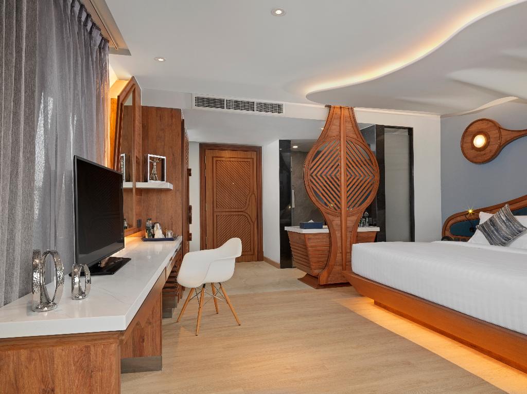 The Oceanic Sportel (SHA Extra Plus)